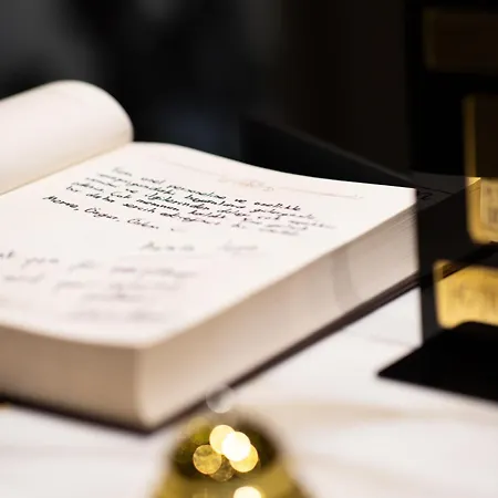 Lumiere Pool & Belgrád