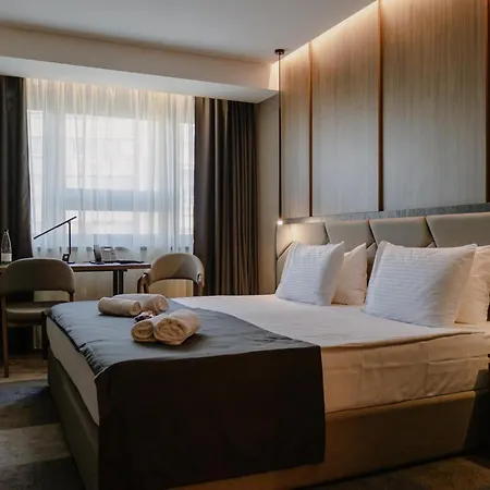 Hotel Lumiere