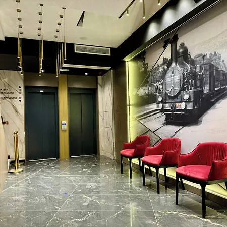 Lumiere Pool & 4* Belgrade