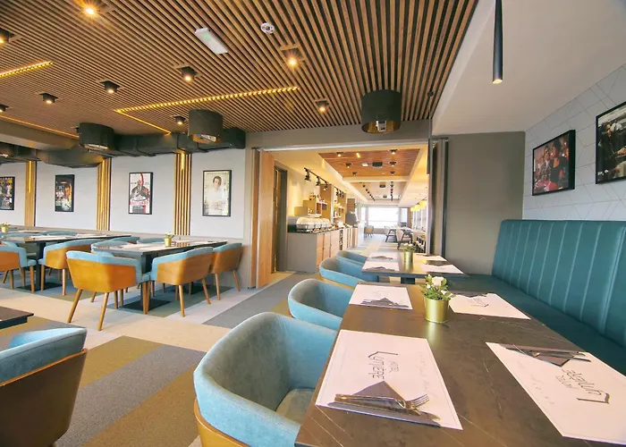 Hotel Lumiere Pool &