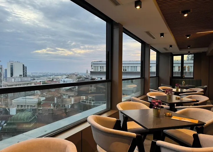 Отель Lumiere Pool &